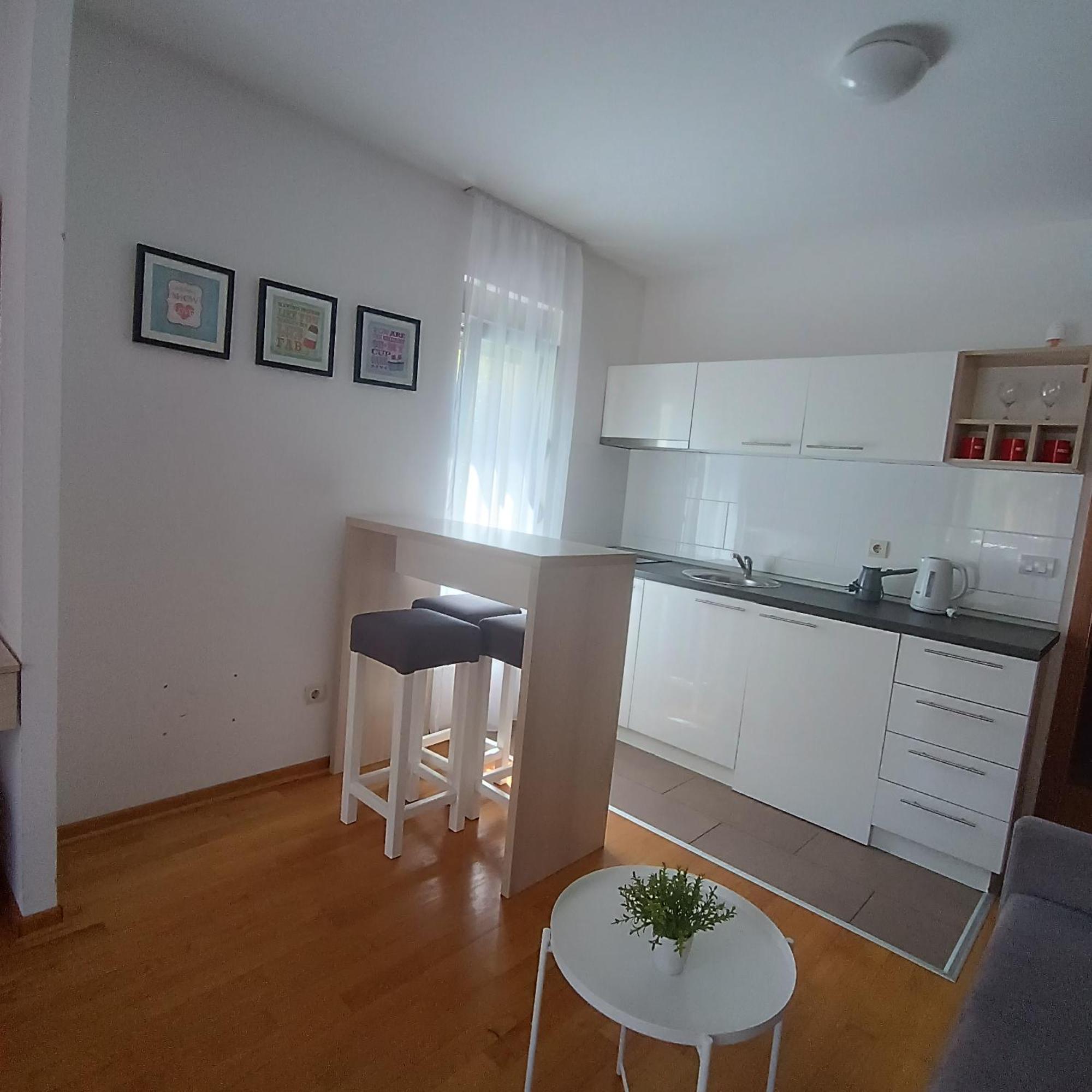 Apartments Karamarković Vrnjacka Banja Bagian luar foto
